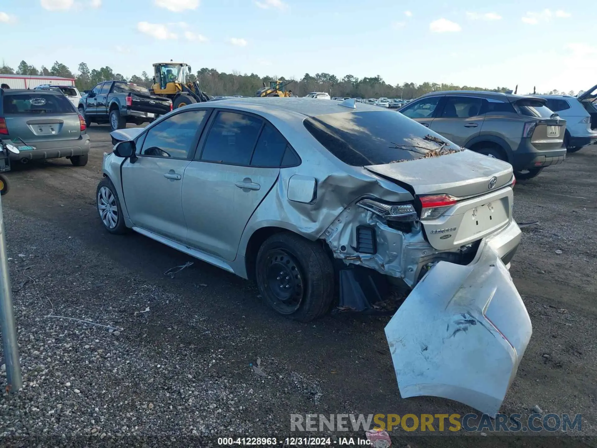 3 Photograph of a damaged car 5YFEPMAE5MP181367 TOYOTA COROLLA 2021