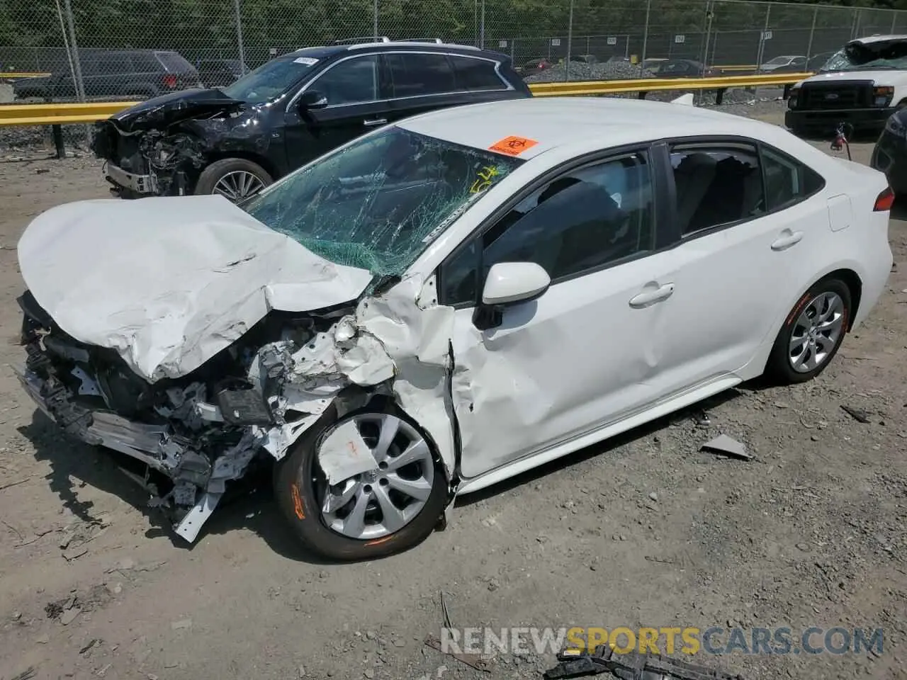 1 Photograph of a damaged car 5YFEPMAE5MP181806 TOYOTA COROLLA 2021