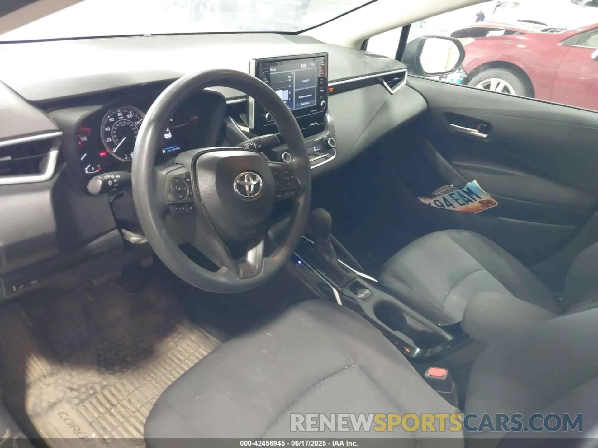 18 Photograph of a damaged car 5YFEPMAE5MP186956 TOYOTA COROLLA 2021