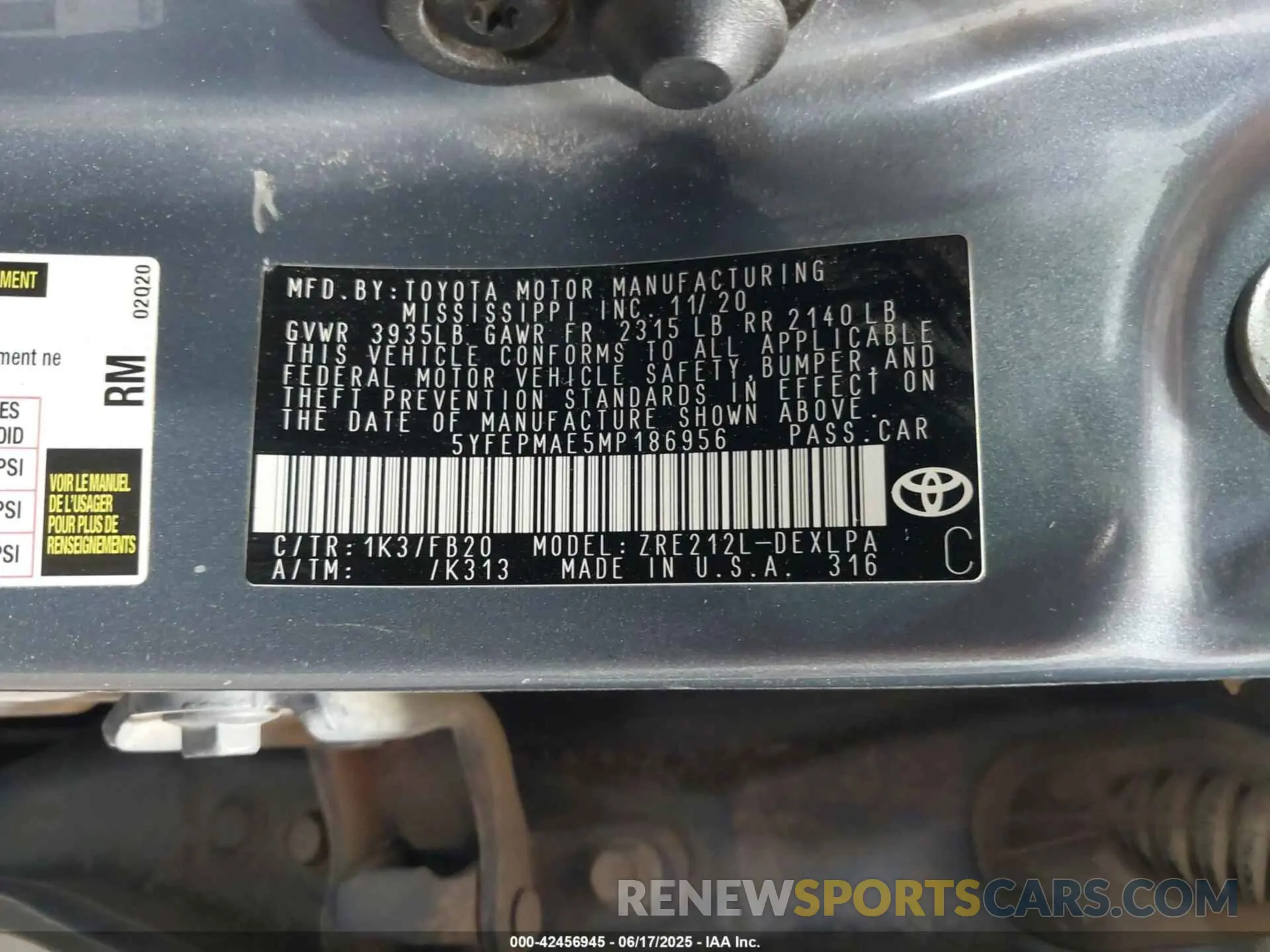 9 Photograph of a damaged car 5YFEPMAE5MP186956 TOYOTA COROLLA 2021