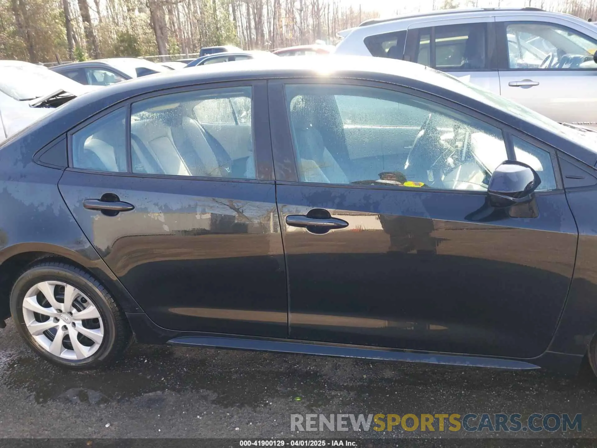 13 Photograph of a damaged car 5YFEPMAE5MP190845 TOYOTA COROLLA 2021
