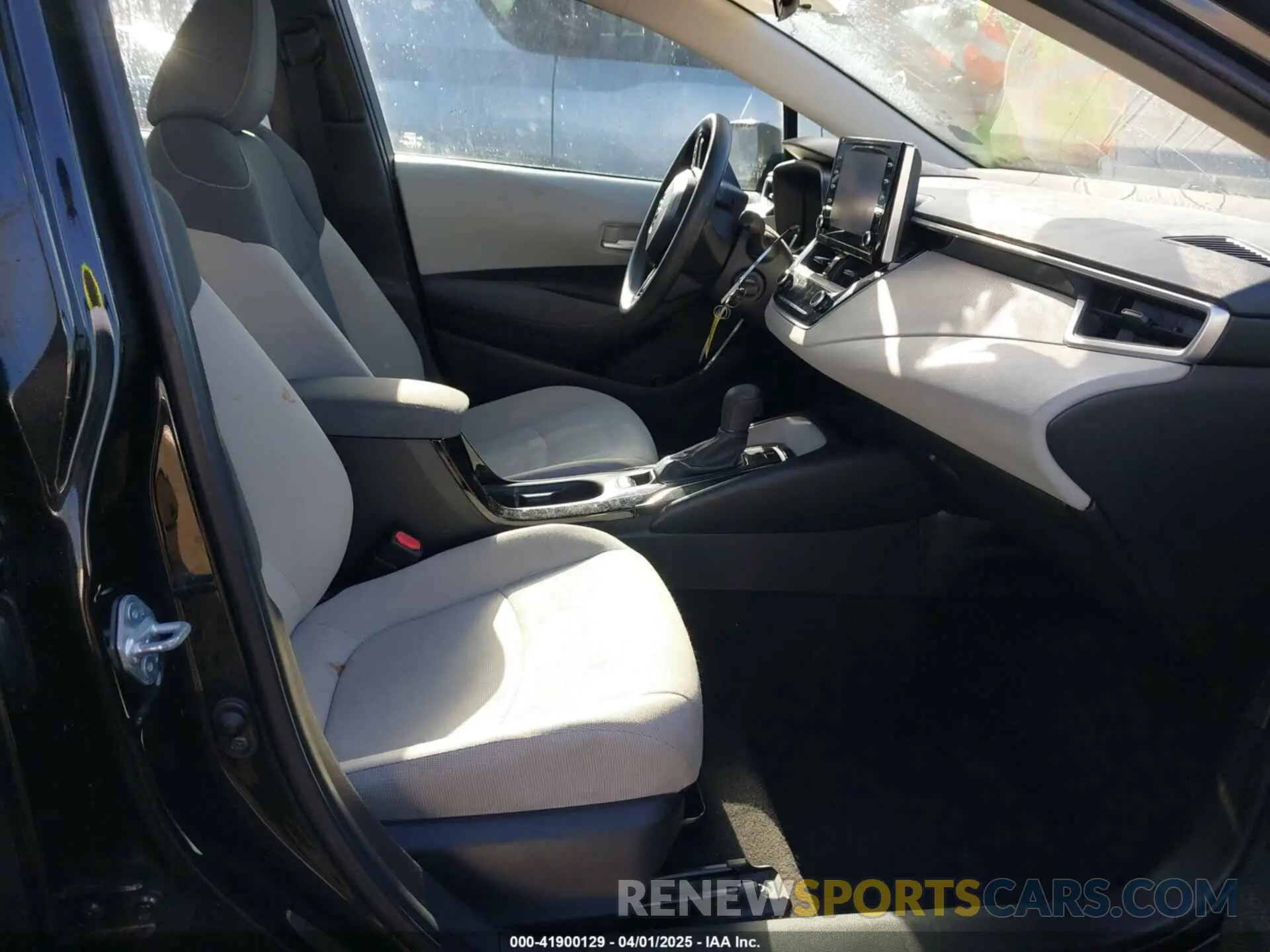 5 Photograph of a damaged car 5YFEPMAE5MP190845 TOYOTA COROLLA 2021