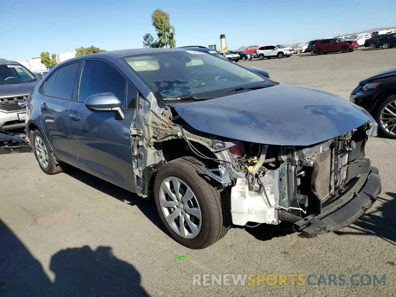 4 Photograph of a damaged car 5YFEPMAE5MP191798 TOYOTA COROLLA 2021