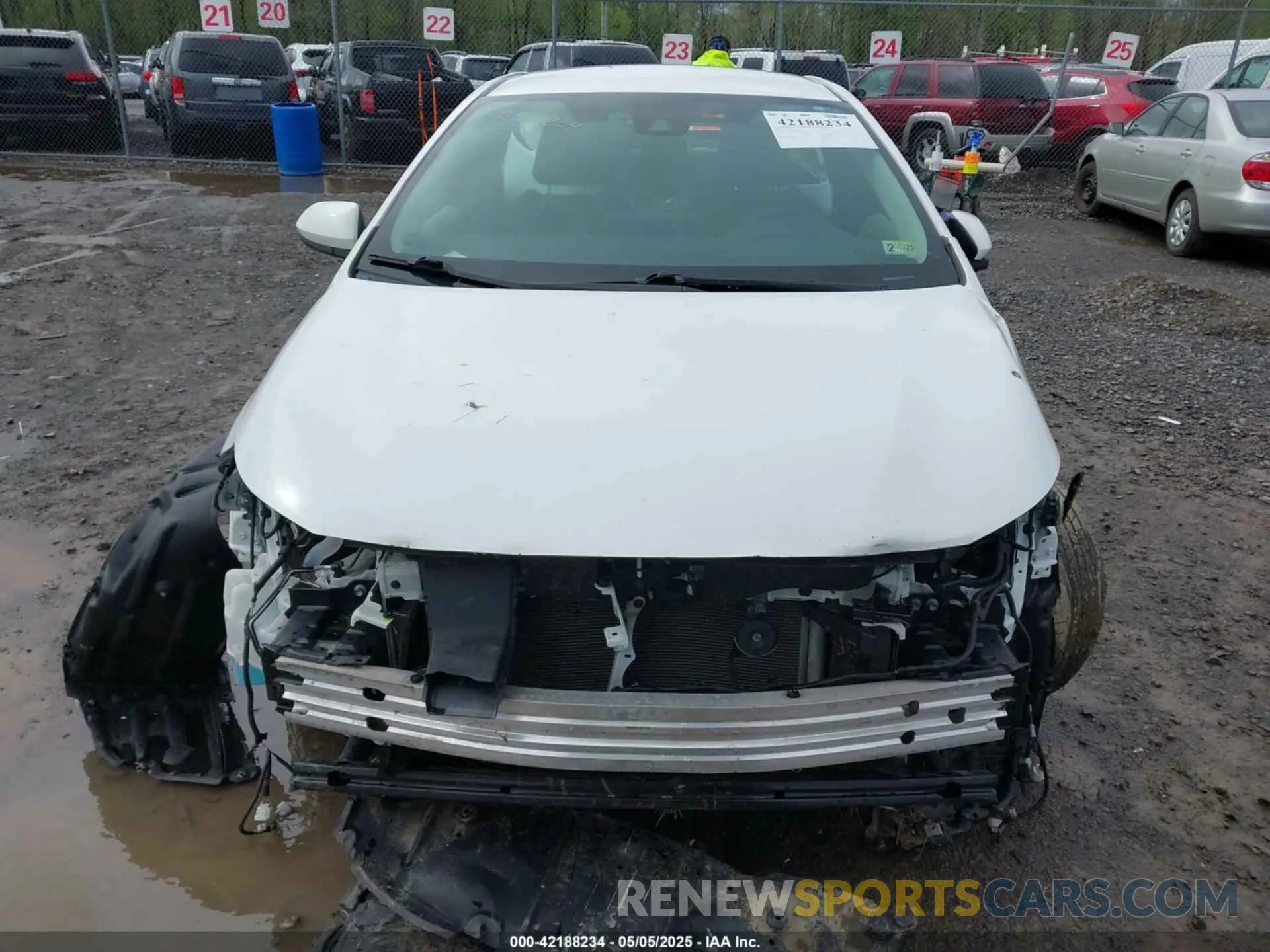 12 Photograph of a damaged car 5YFEPMAE5MP216327 TOYOTA COROLLA 2021