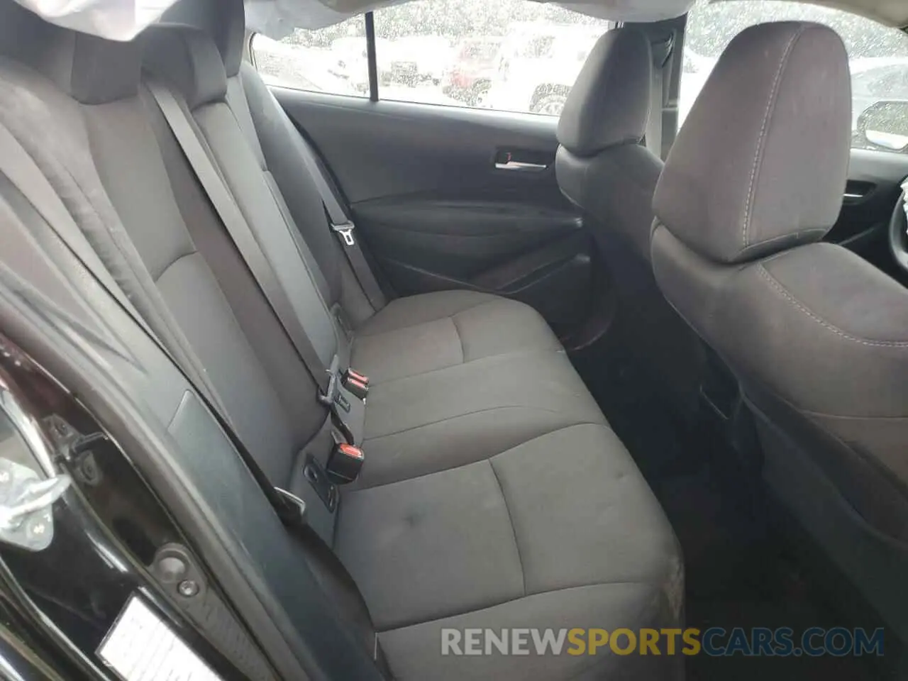 10 Photograph of a damaged car 5YFEPMAE5MP216506 TOYOTA COROLLA 2021