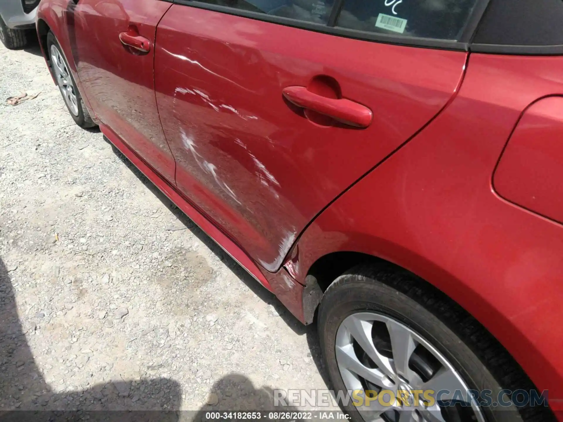 6 Photograph of a damaged car 5YFEPMAE5MP217946 TOYOTA COROLLA 2021