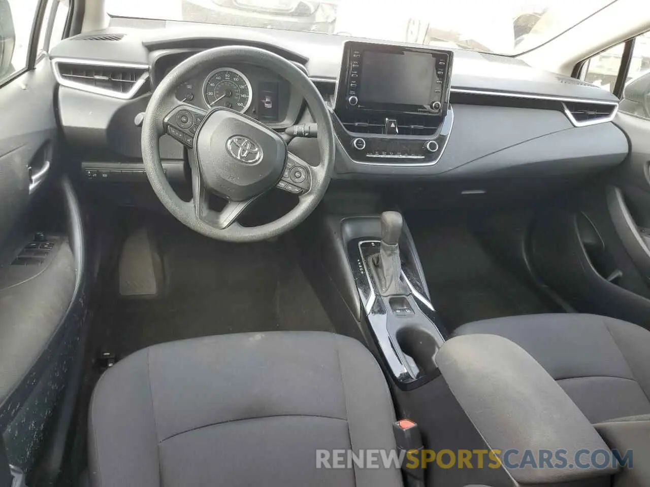 8 Photograph of a damaged car 5YFEPMAE5MP220300 TOYOTA COROLLA 2021