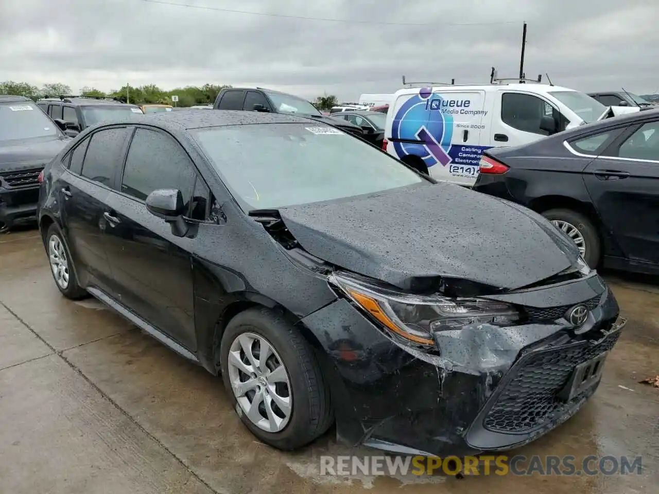 1 Photograph of a damaged car 5YFEPMAE5MP225657 TOYOTA COROLLA 2021