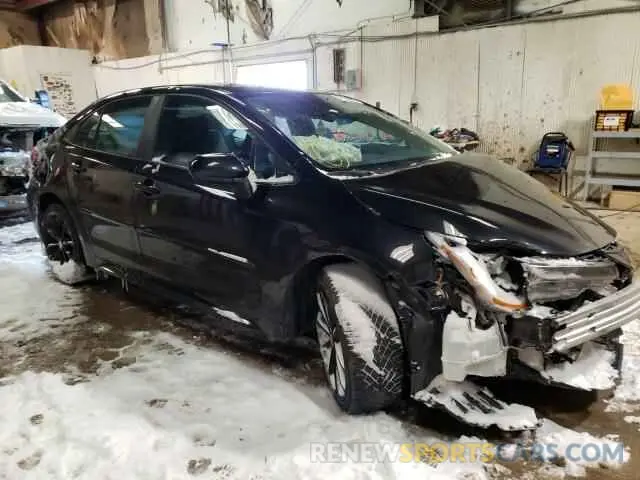 4 Photograph of a damaged car 5YFEPMAE5MP225688 TOYOTA COROLLA 2021