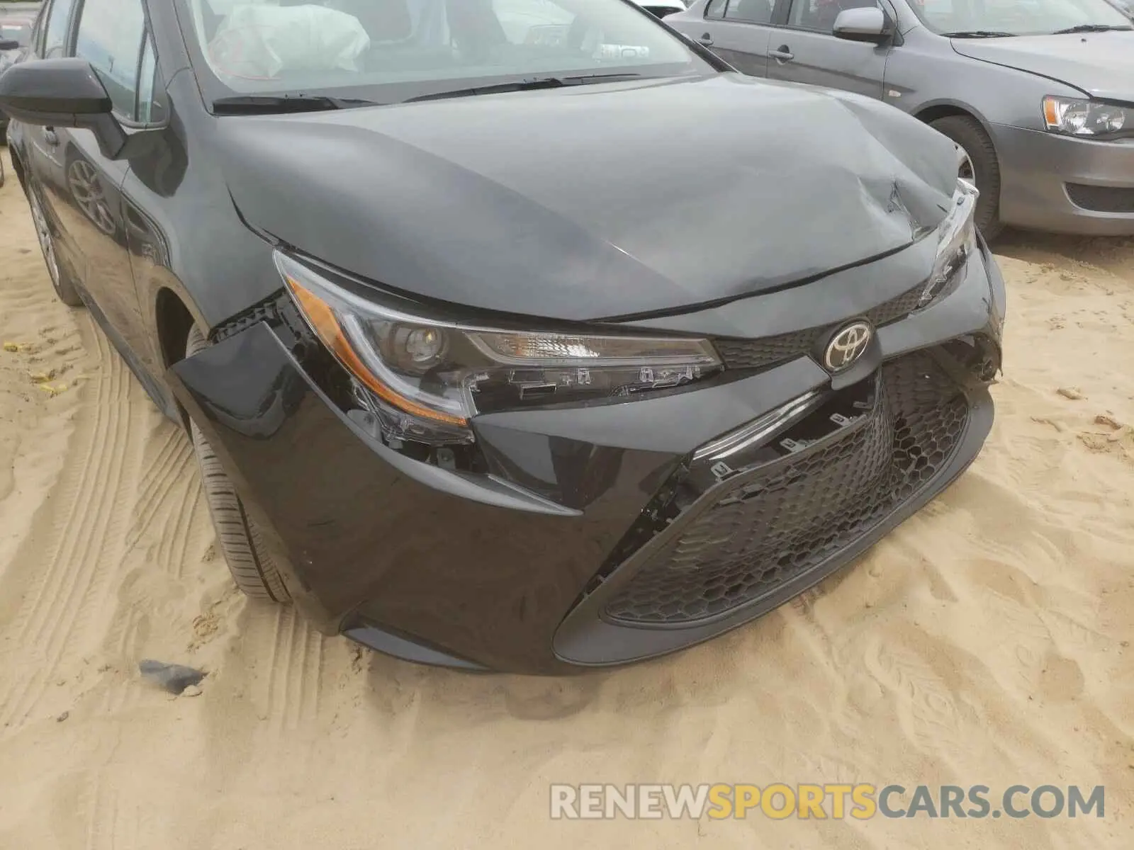 1 Photograph of a damaged car 5YFEPMAE5MP226551 TOYOTA COROLLA 2021