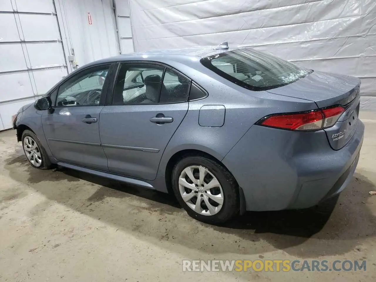 2 Photograph of a damaged car 5YFEPMAE5MP228350 TOYOTA COROLLA 2021