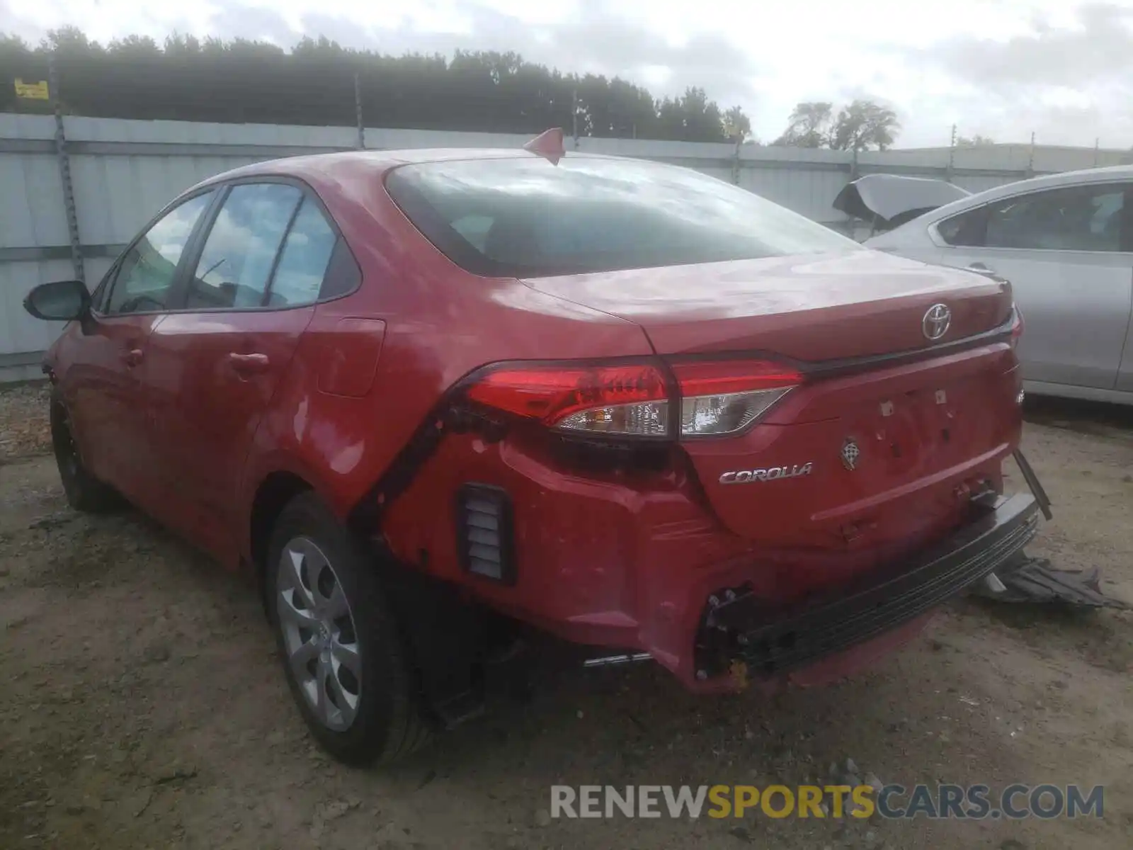 3 Photograph of a damaged car 5YFEPMAE5MP233807 TOYOTA COROLLA 2021