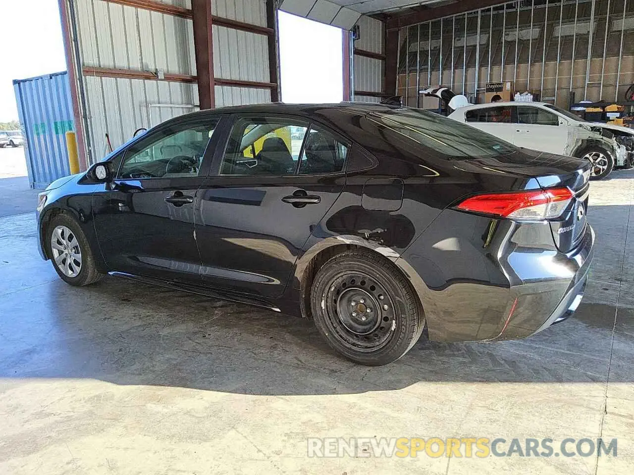 2 Photograph of a damaged car 5YFEPMAE5MP234049 TOYOTA COROLLA 2021