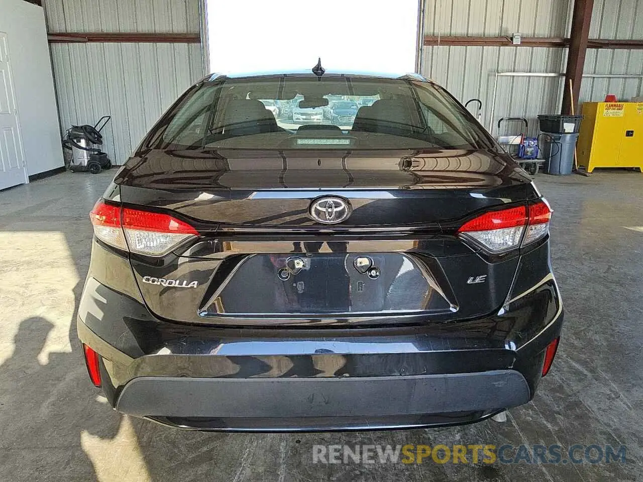 6 Photograph of a damaged car 5YFEPMAE5MP234049 TOYOTA COROLLA 2021