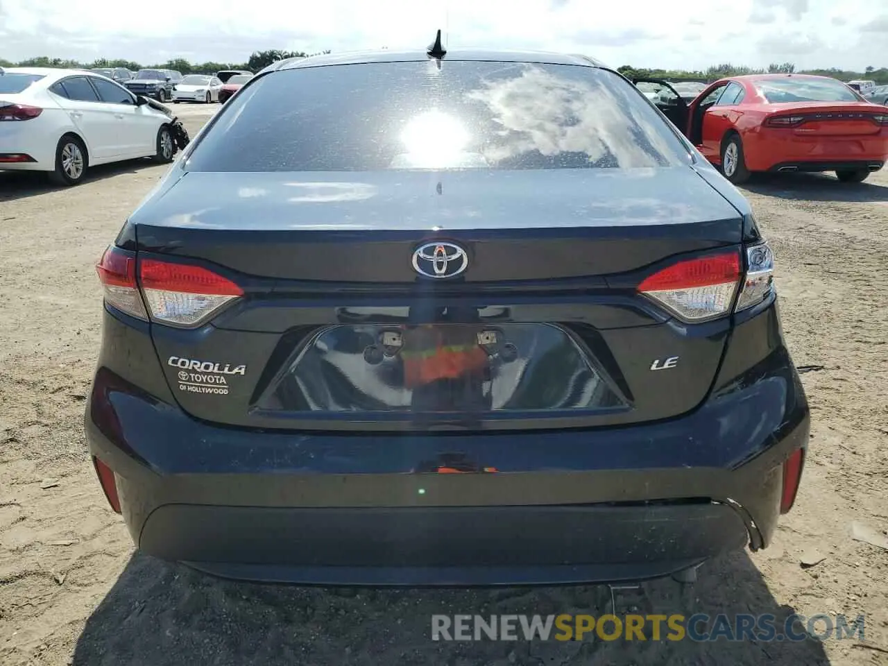 6 Photograph of a damaged car 5YFEPMAE5MP235895 TOYOTA COROLLA 2021