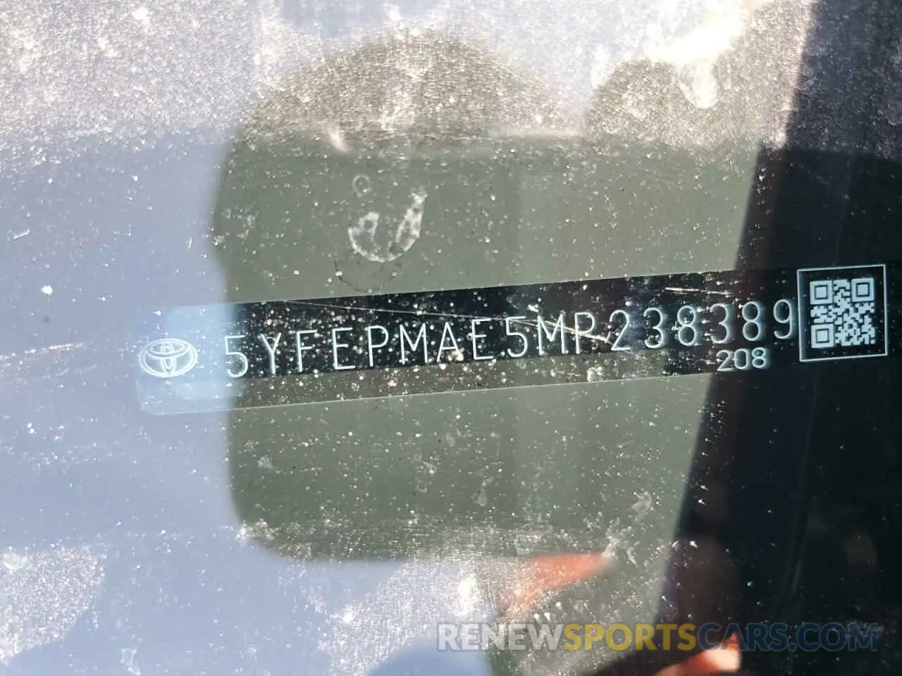 12 Photograph of a damaged car 5YFEPMAE5MP238389 TOYOTA COROLLA 2021