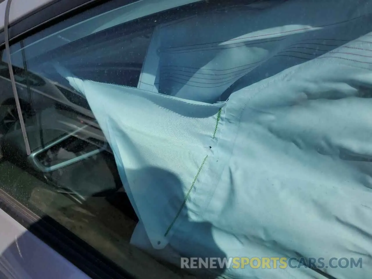 9 Photograph of a damaged car 5YFEPMAE5MP238389 TOYOTA COROLLA 2021