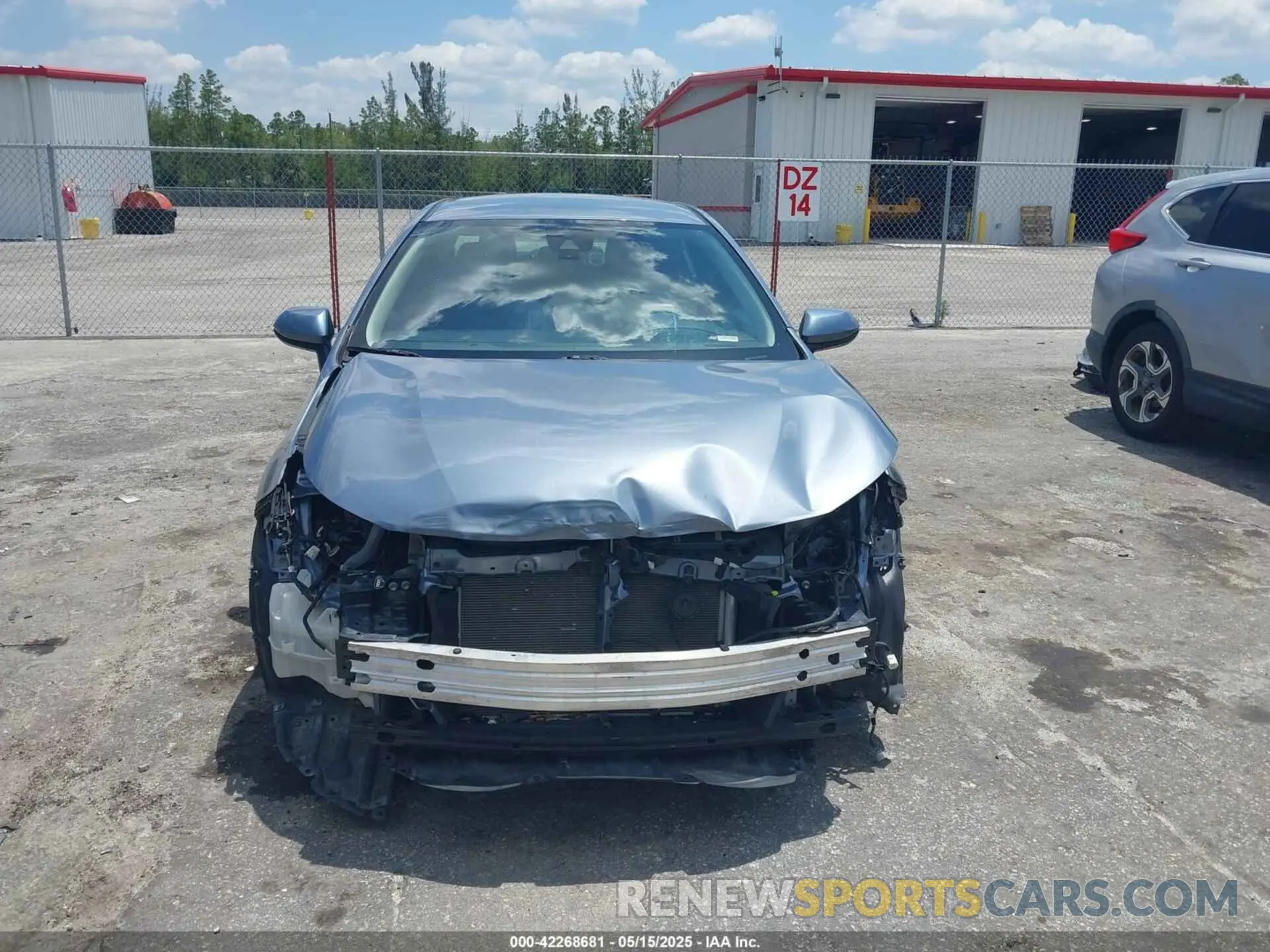 13 Photograph of a damaged car 5YFEPMAE5MP241261 TOYOTA COROLLA 2021