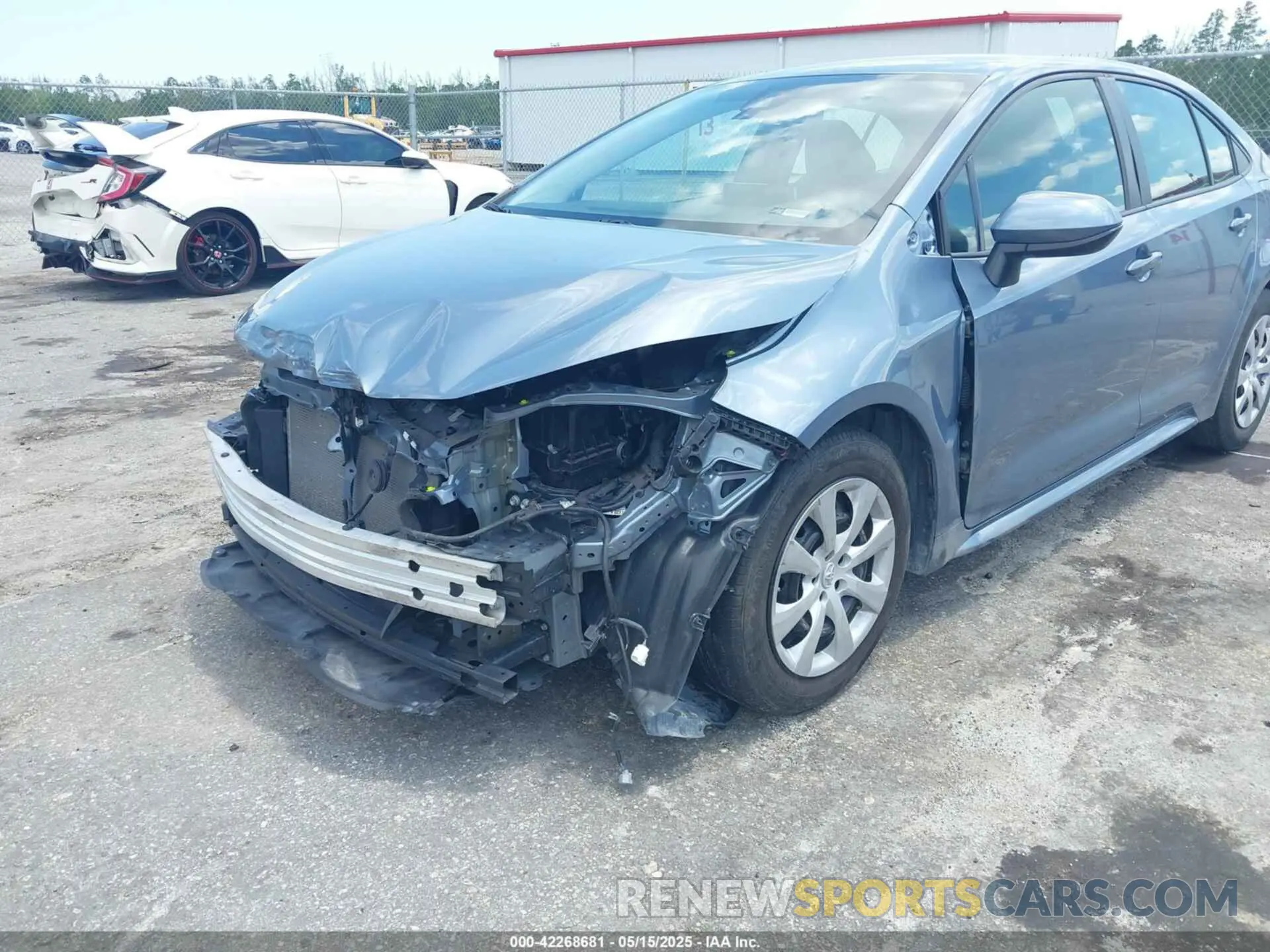 18 Photograph of a damaged car 5YFEPMAE5MP241261 TOYOTA COROLLA 2021