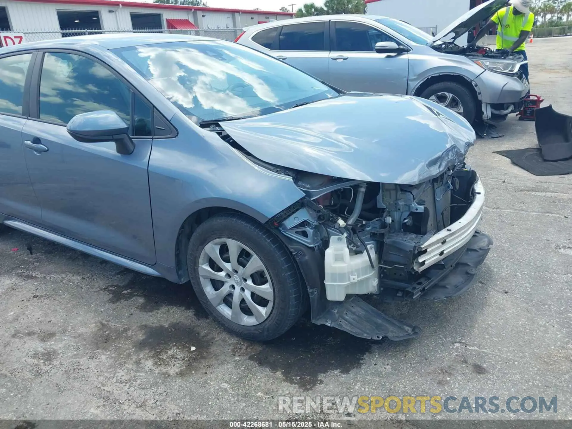 20 Photograph of a damaged car 5YFEPMAE5MP241261 TOYOTA COROLLA 2021