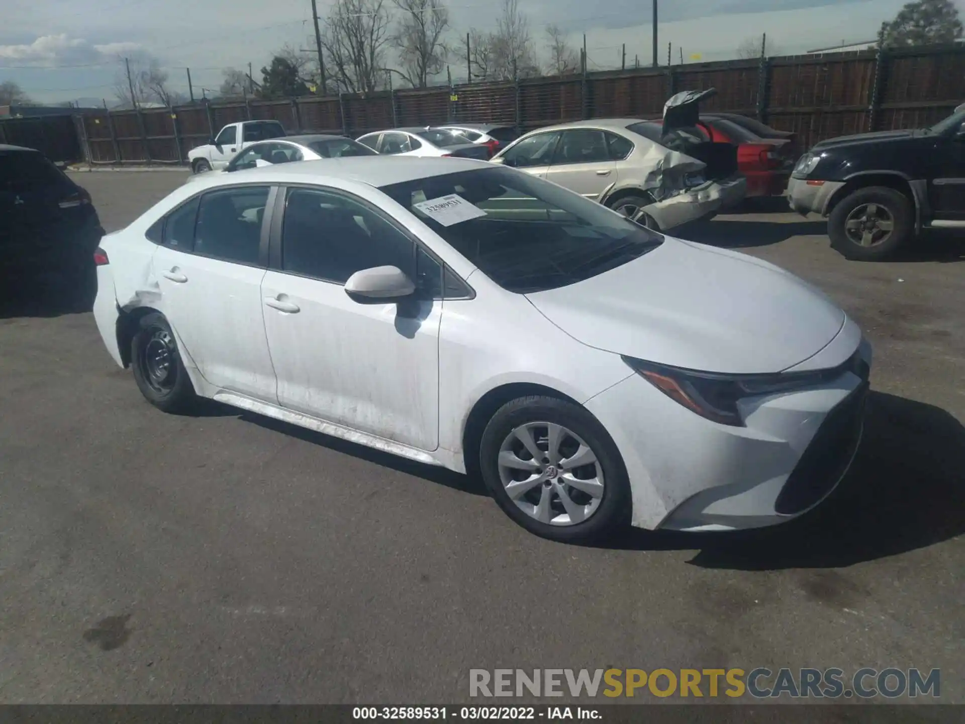 1 Photograph of a damaged car 5YFEPMAE5MP243852 TOYOTA COROLLA 2021