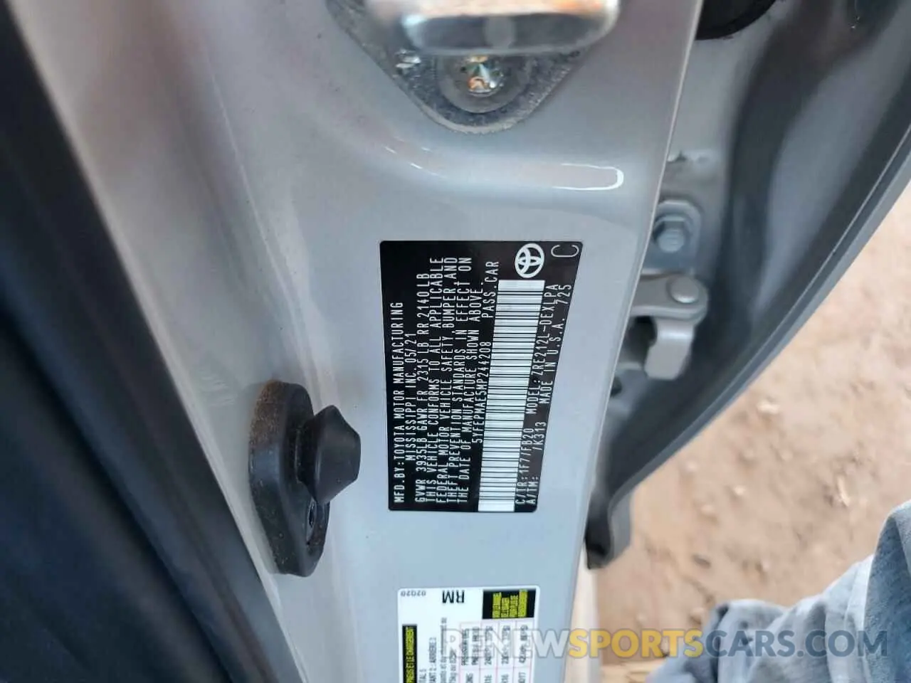 12 Photograph of a damaged car 5YFEPMAE5MP244208 TOYOTA COROLLA 2021