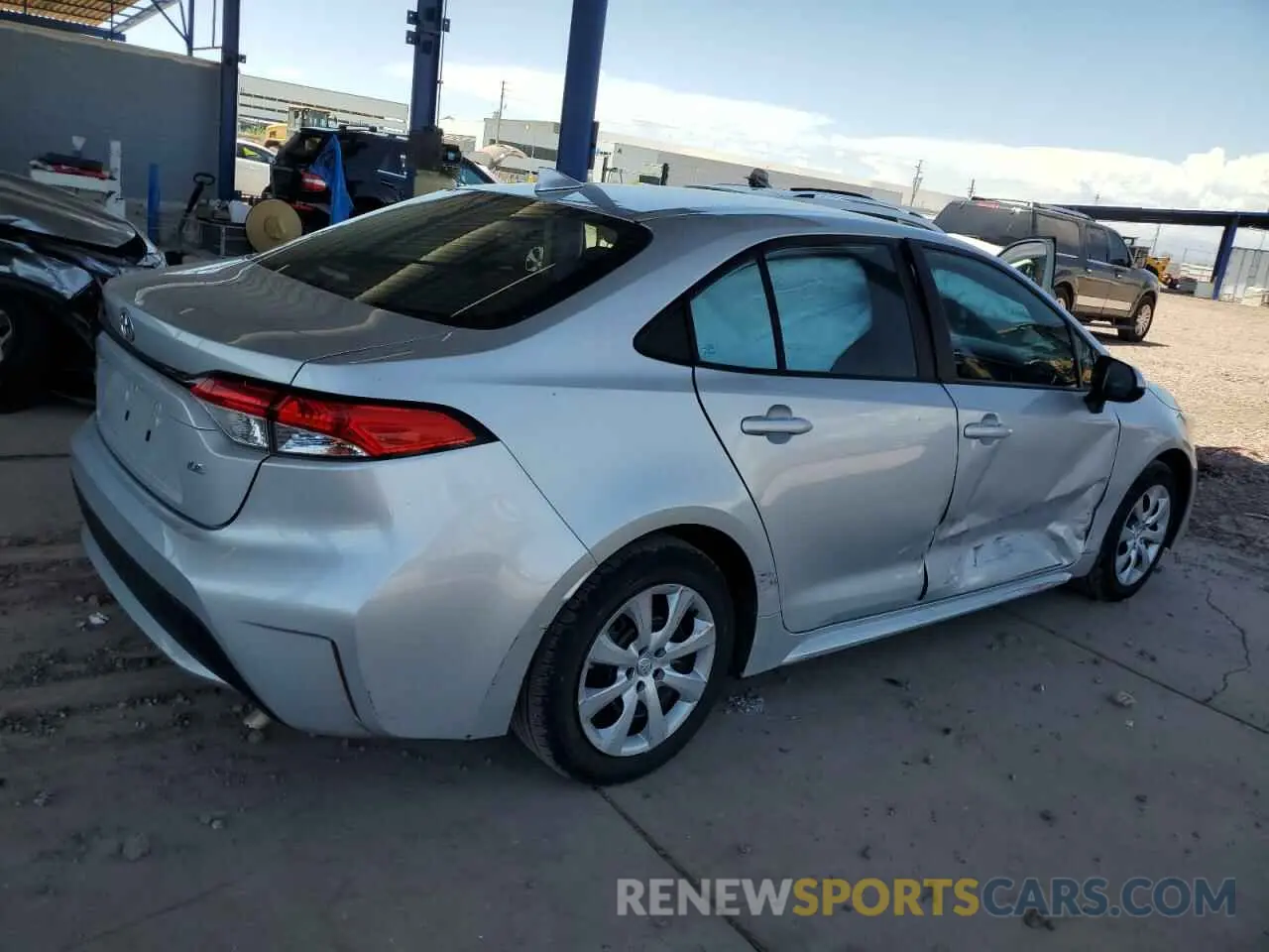 3 Photograph of a damaged car 5YFEPMAE5MP244208 TOYOTA COROLLA 2021