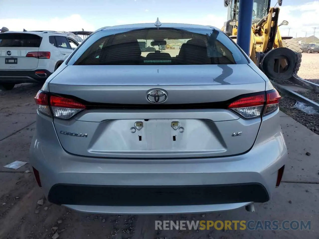6 Photograph of a damaged car 5YFEPMAE5MP244208 TOYOTA COROLLA 2021