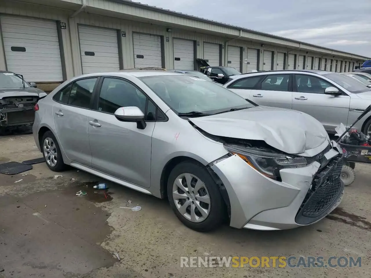 4 Photograph of a damaged car 5YFEPMAE5MP247271 TOYOTA COROLLA 2021