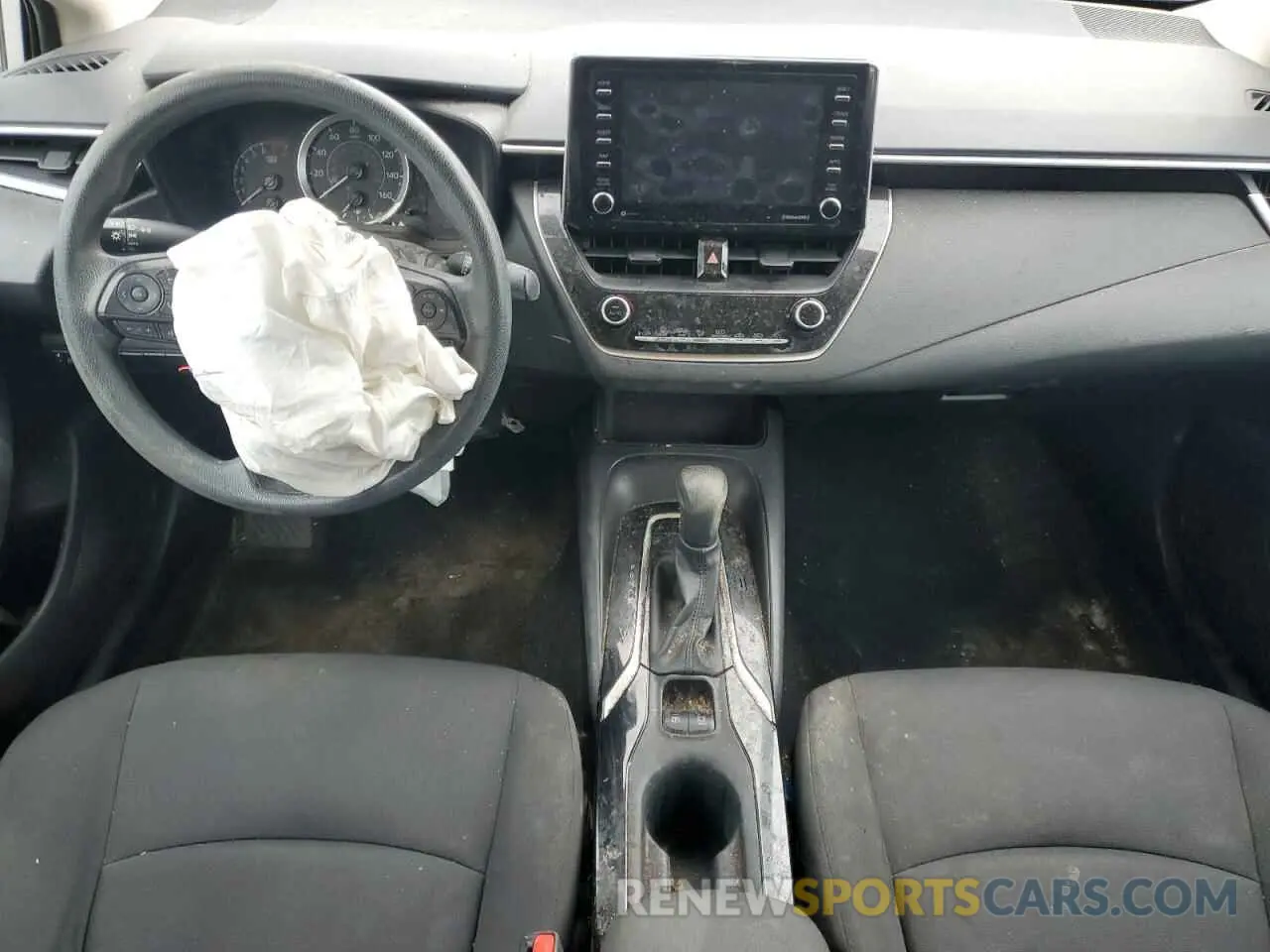 8 Photograph of a damaged car 5YFEPMAE5MP247271 TOYOTA COROLLA 2021
