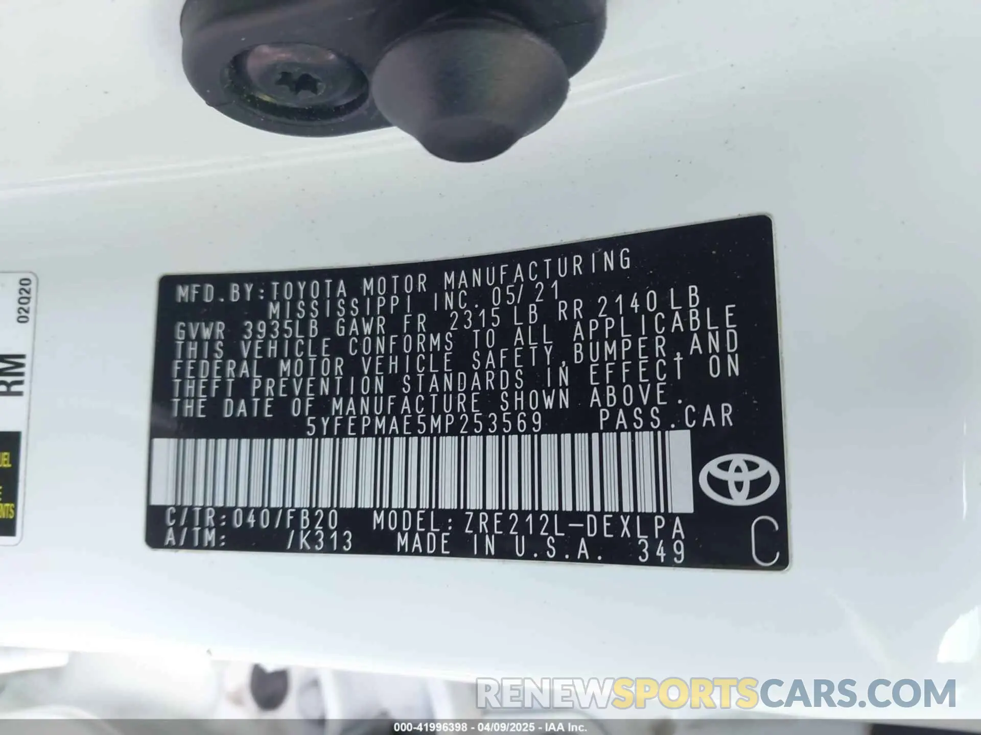 9 Photograph of a damaged car 5YFEPMAE5MP253569 TOYOTA COROLLA 2021