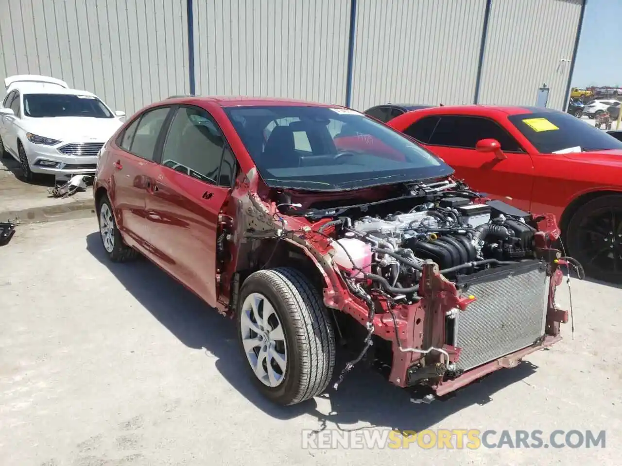 1 Photograph of a damaged car 5YFEPMAE5MP257797 TOYOTA COROLLA 2021