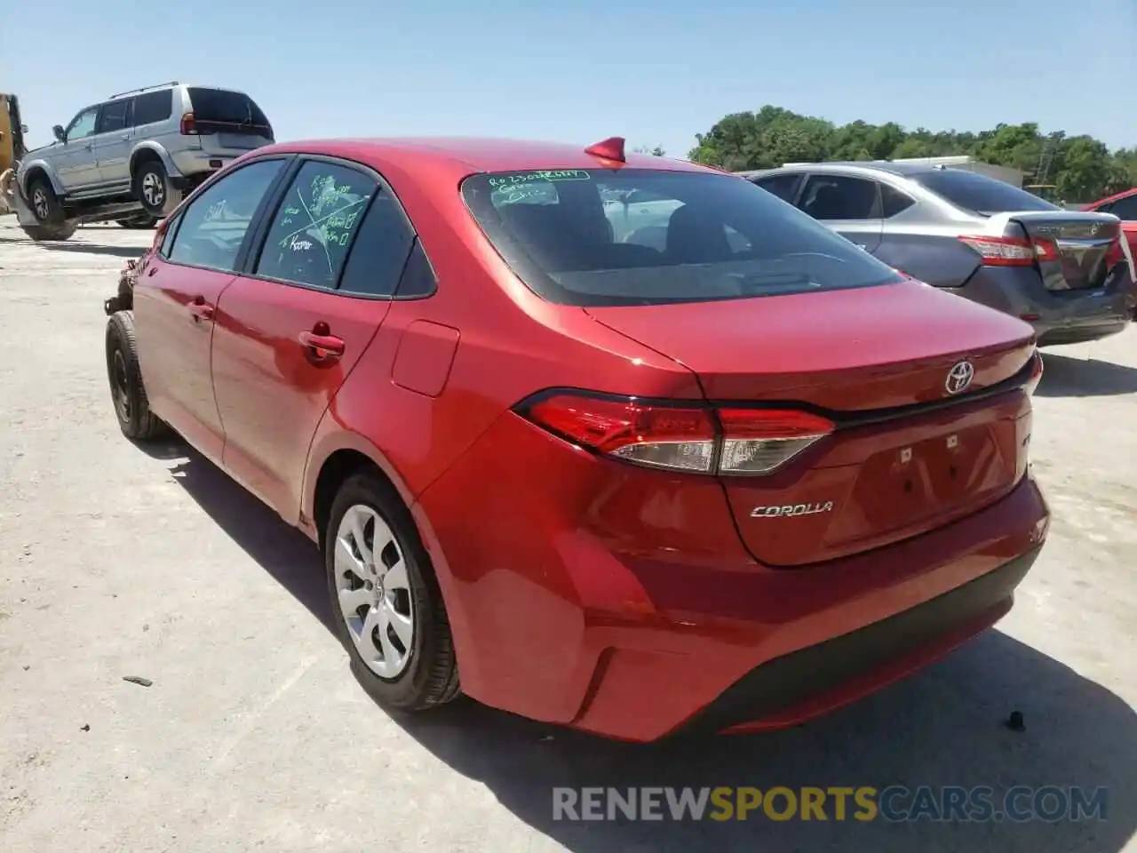 3 Photograph of a damaged car 5YFEPMAE5MP257797 TOYOTA COROLLA 2021