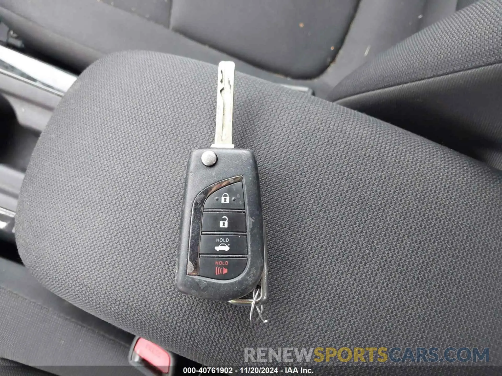 11 Photograph of a damaged car 5YFEPMAE5MP258738 TOYOTA COROLLA 2021