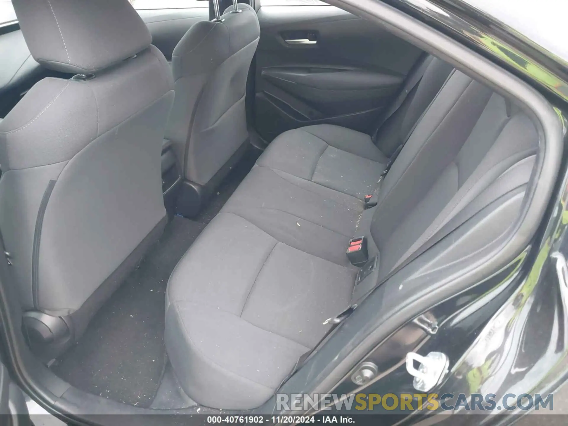 8 Photograph of a damaged car 5YFEPMAE5MP258738 TOYOTA COROLLA 2021