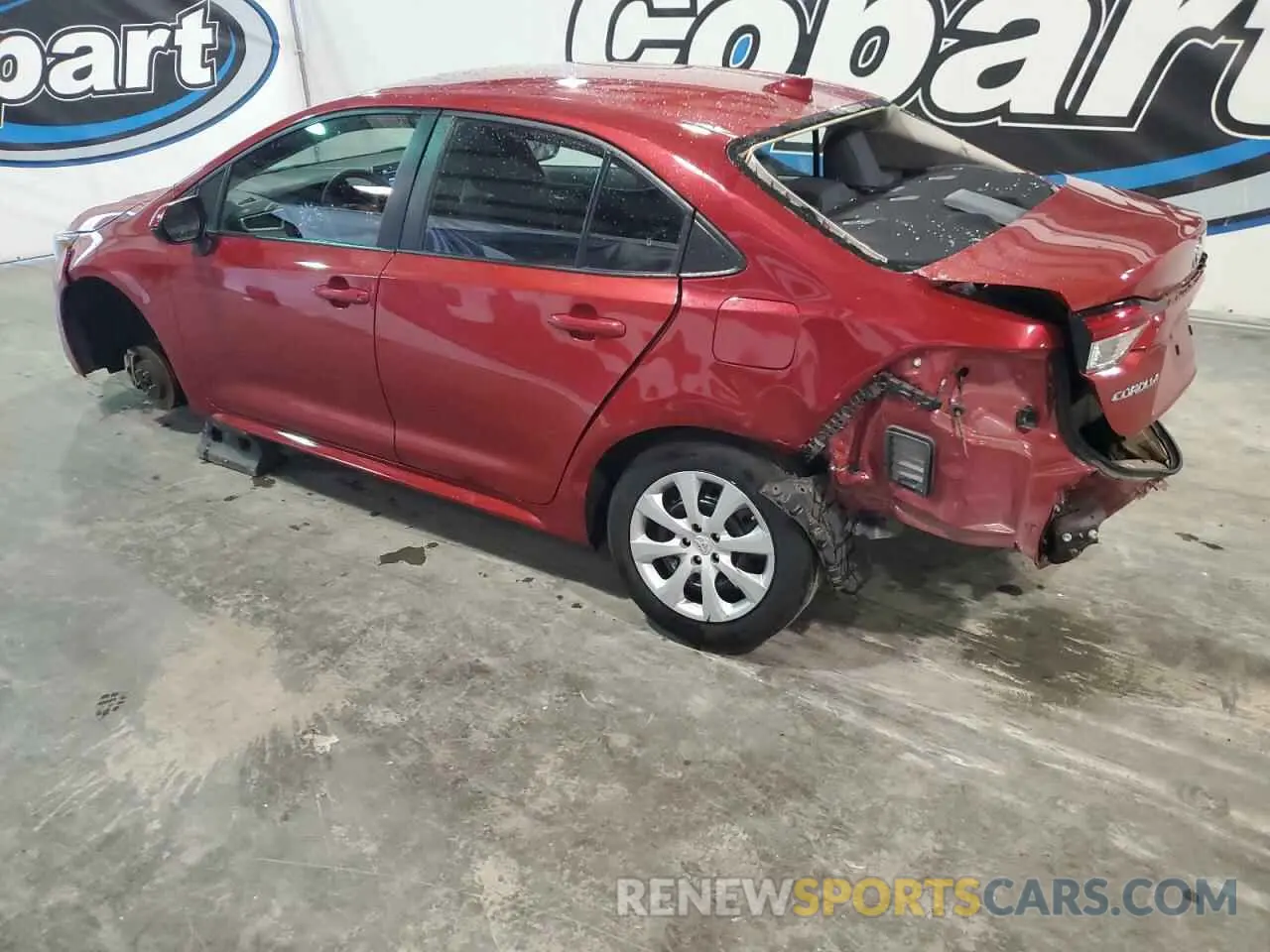 2 Photograph of a damaged car 5YFEPMAE5MP260196 TOYOTA COROLLA 2021