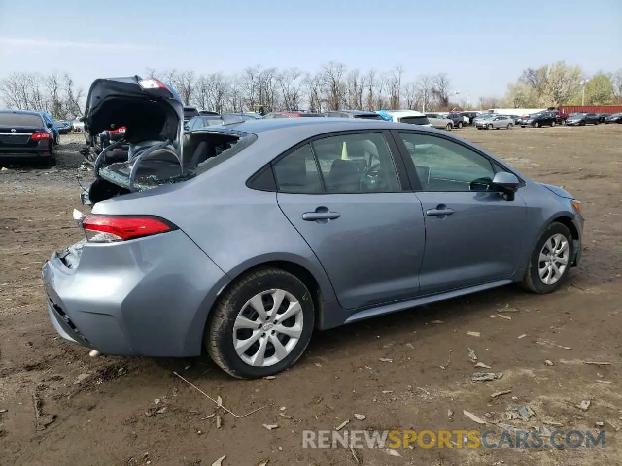 3 Photograph of a damaged car 5YFEPMAE5MP261168 TOYOTA COROLLA 2021