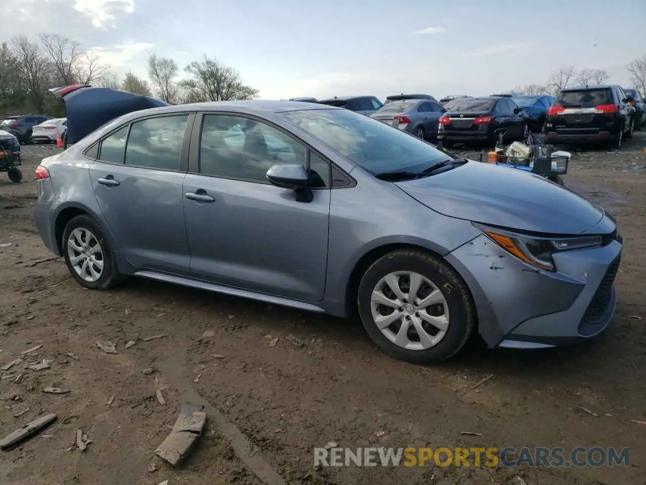 4 Photograph of a damaged car 5YFEPMAE5MP261168 TOYOTA COROLLA 2021