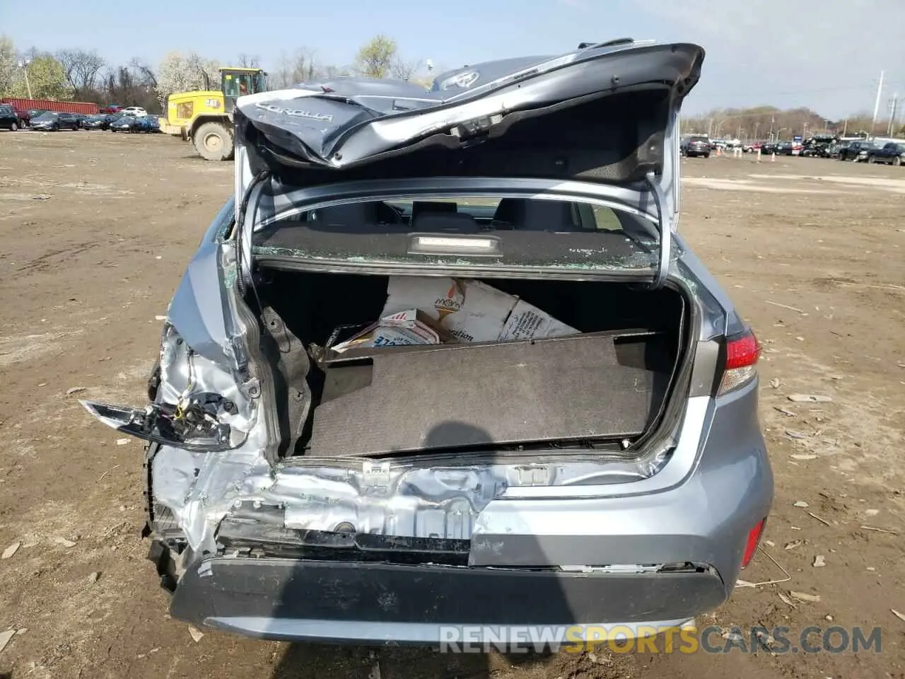 6 Photograph of a damaged car 5YFEPMAE5MP261168 TOYOTA COROLLA 2021