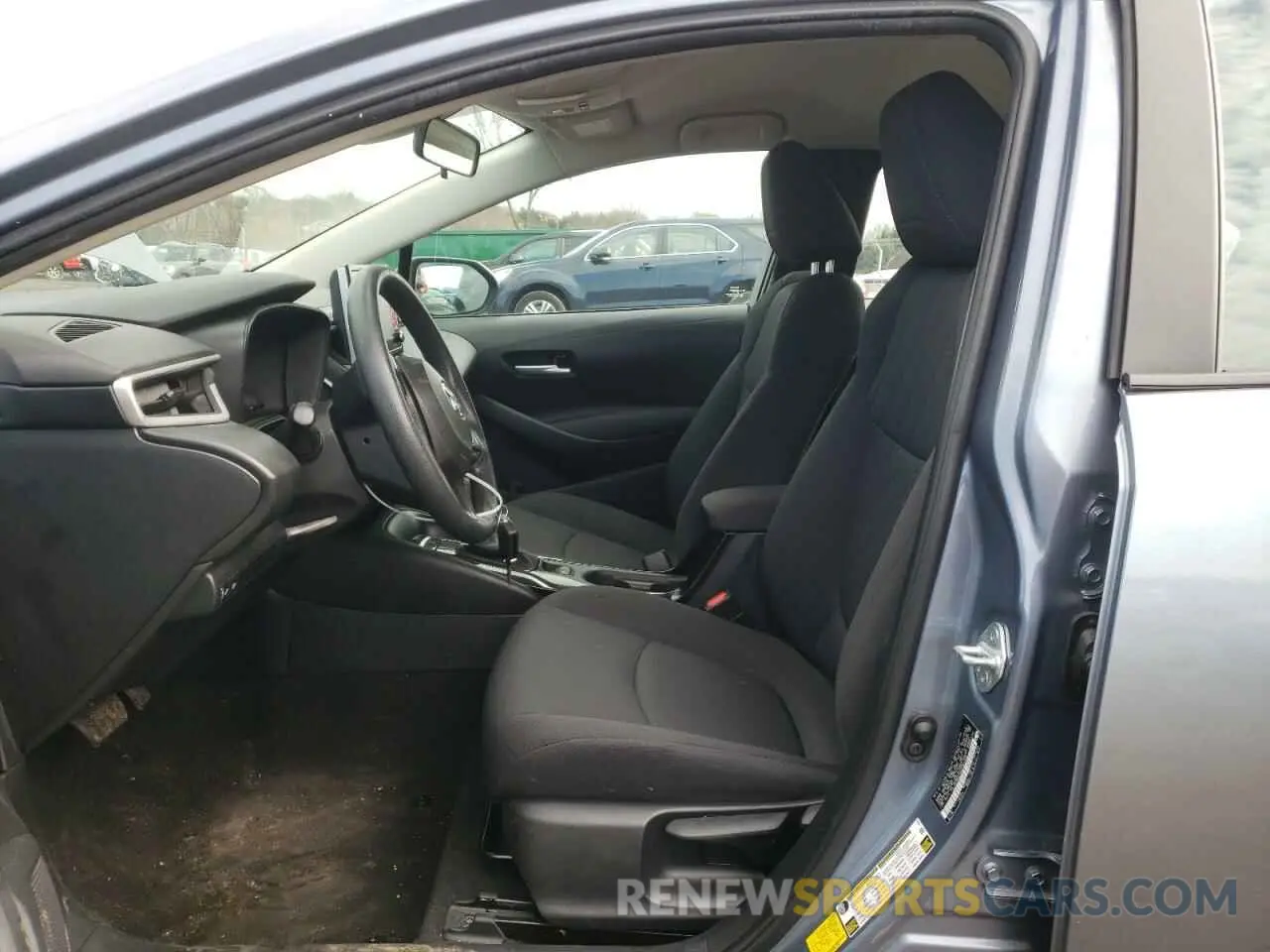7 Photograph of a damaged car 5YFEPMAE5MP261168 TOYOTA COROLLA 2021