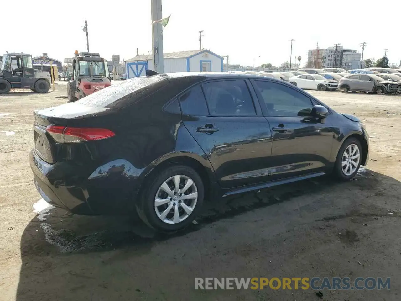 3 Photograph of a damaged car 5YFEPMAE5MP271019 TOYOTA COROLLA 2021