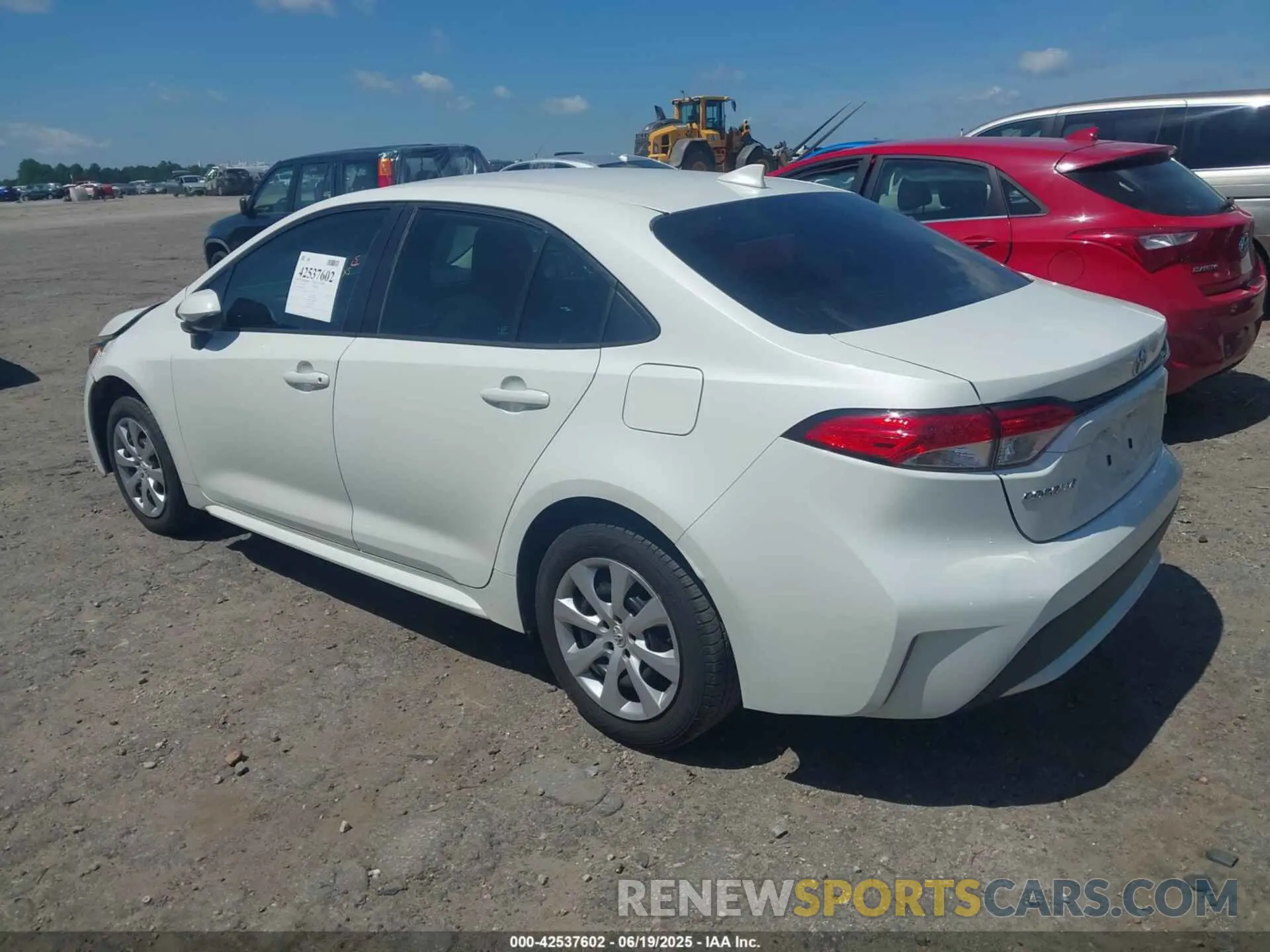 3 Photograph of a damaged car 5YFEPMAE6MP157420 TOYOTA COROLLA 2021