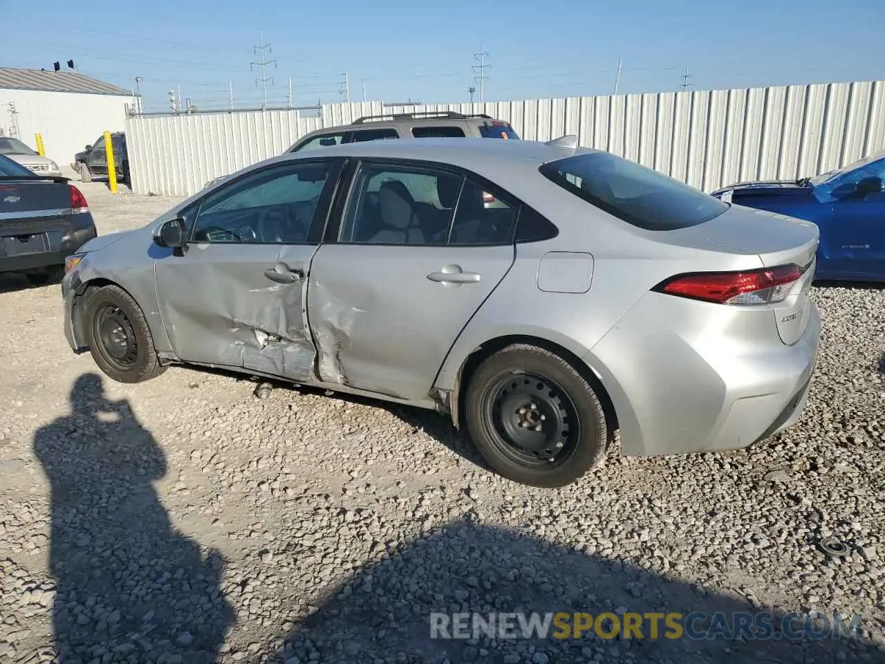 2 Photograph of a damaged car 5YFEPMAE6MP161421 TOYOTA COROLLA 2021