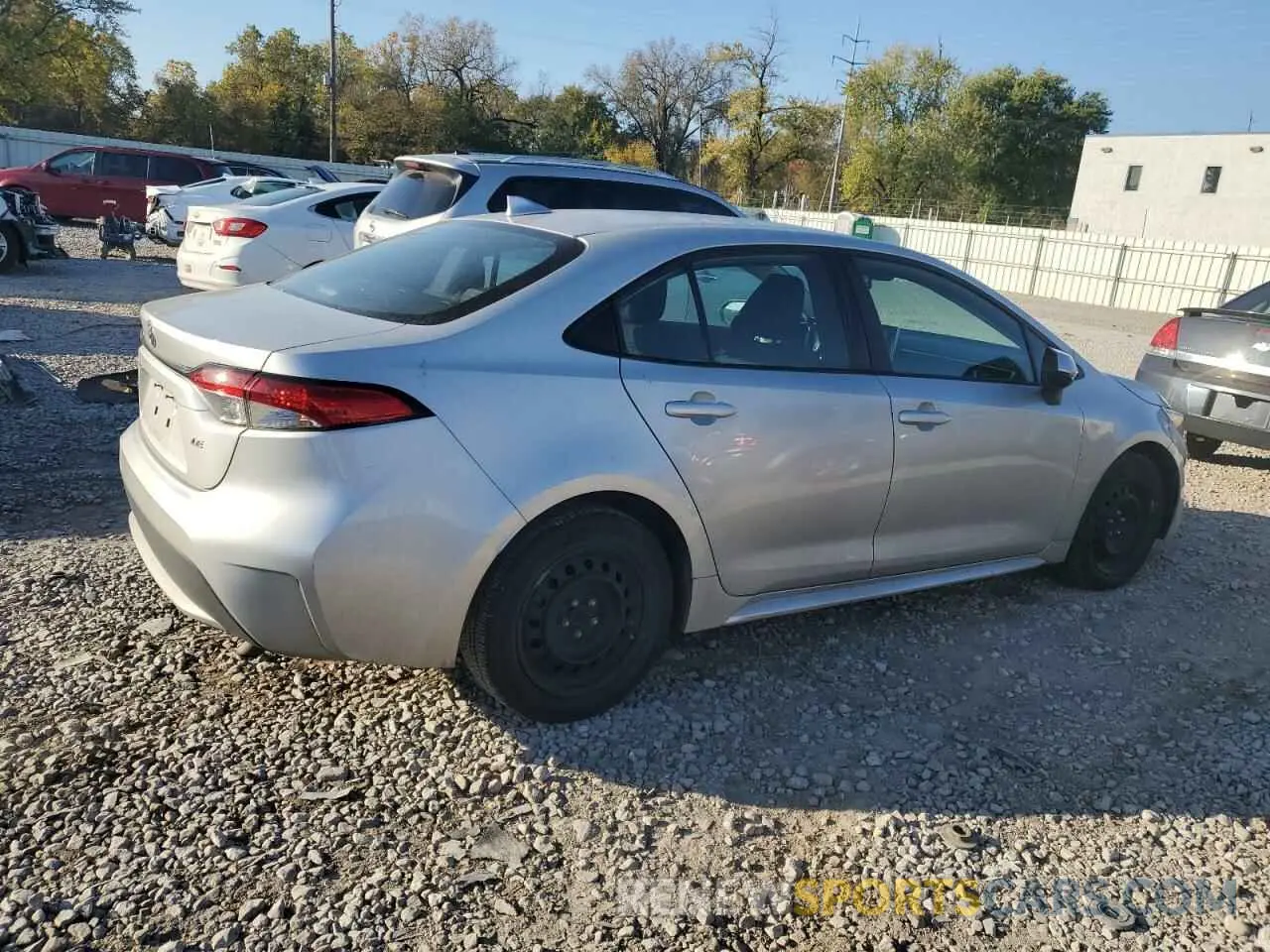 3 Photograph of a damaged car 5YFEPMAE6MP161421 TOYOTA COROLLA 2021