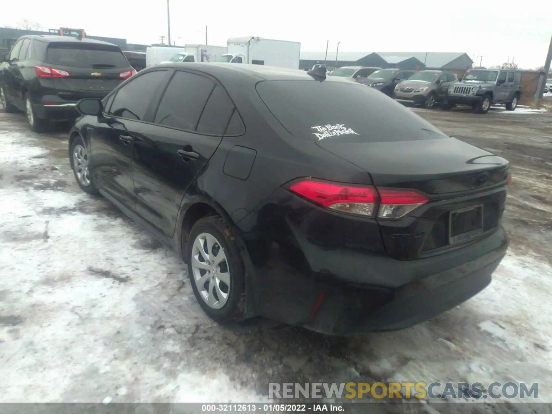 3 Photograph of a damaged car 5YFEPMAE6MP162150 TOYOTA COROLLA 2021