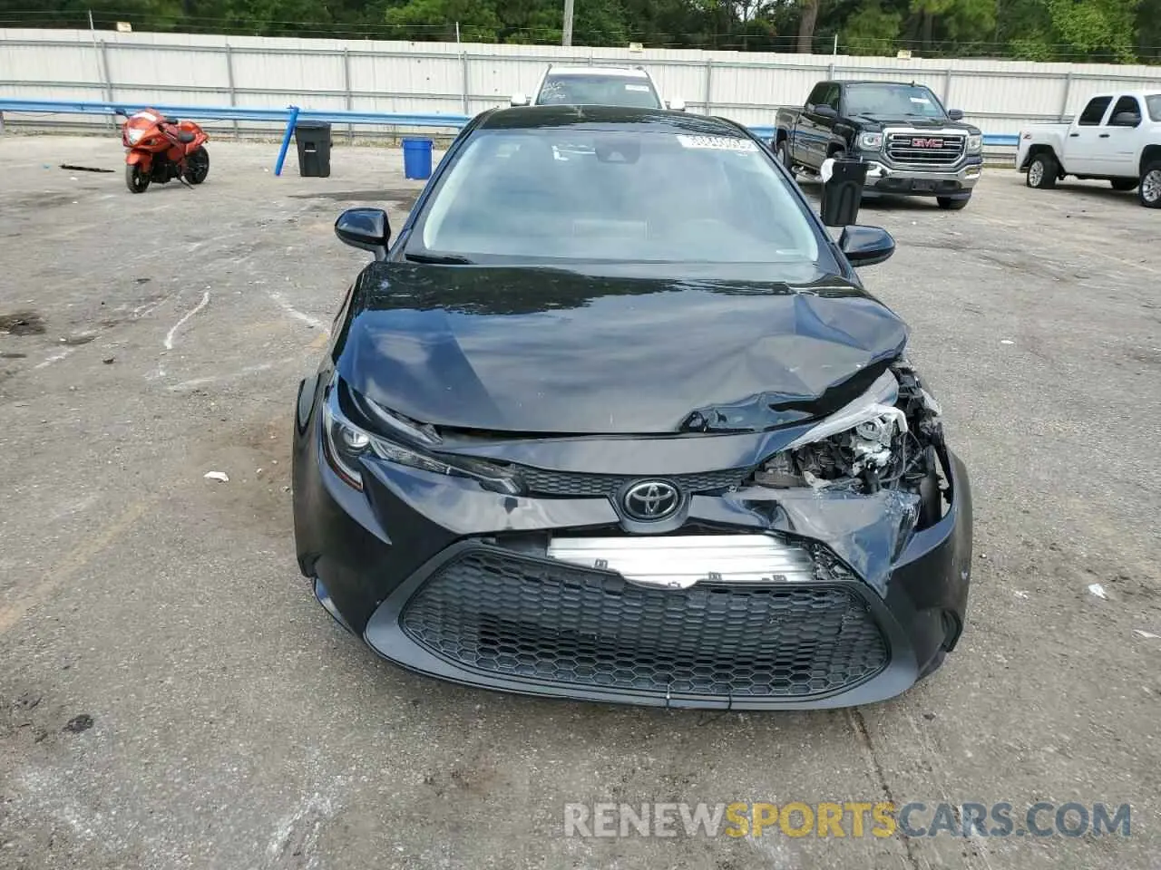 5 Photograph of a damaged car 5YFEPMAE6MP177456 TOYOTA COROLLA 2021