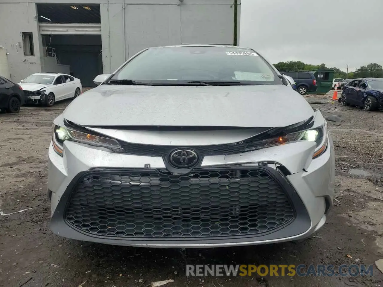 5 Photograph of a damaged car 5YFEPMAE6MP181796 TOYOTA COROLLA 2021