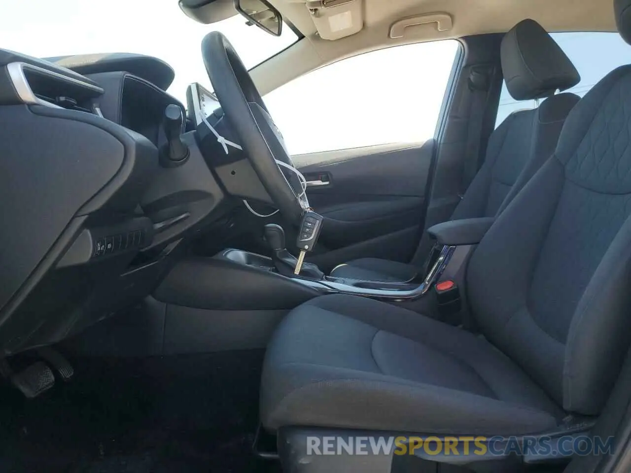 7 Photograph of a damaged car 5YFEPMAE6MP182513 TOYOTA COROLLA 2021