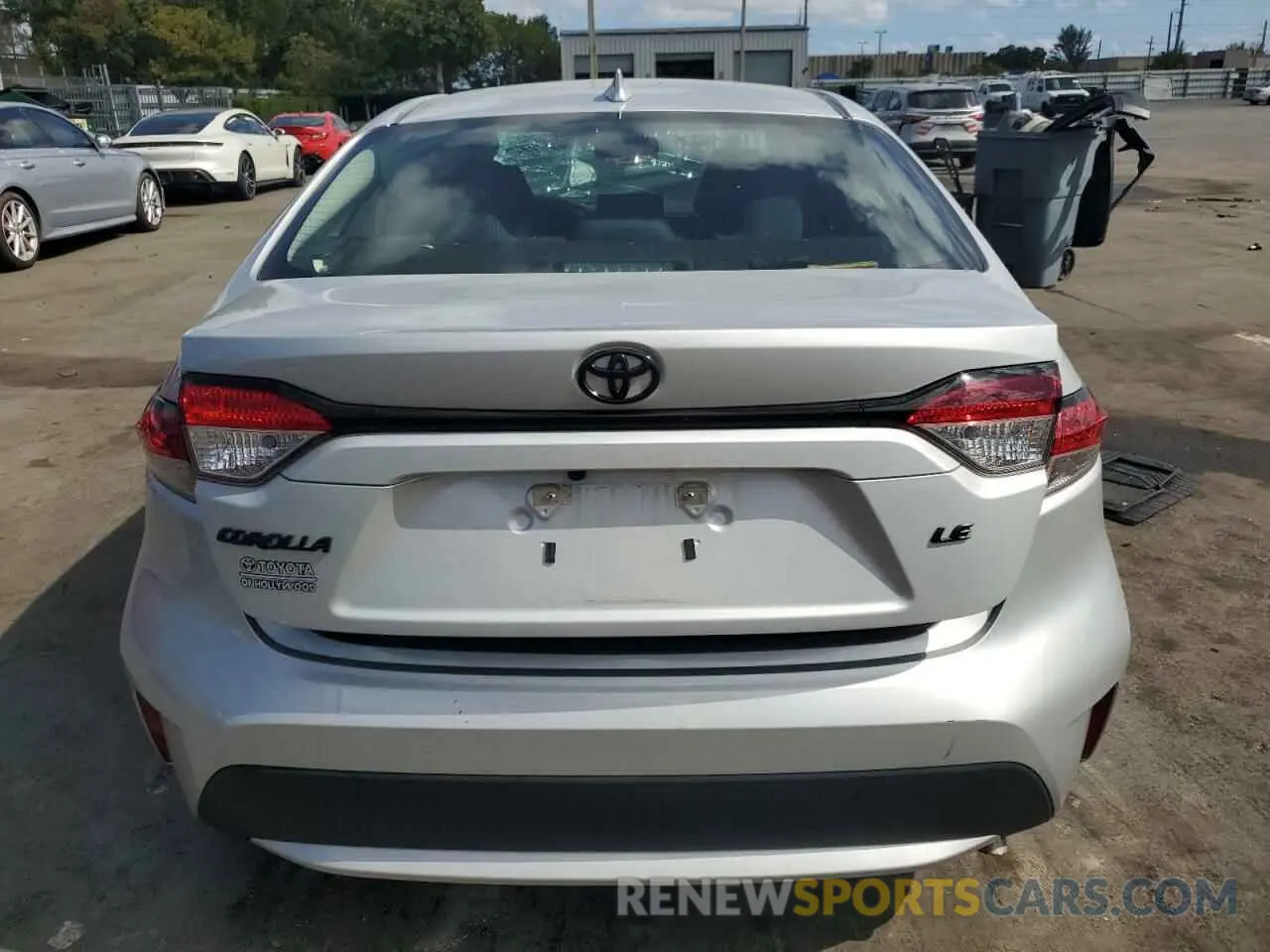 6 Photograph of a damaged car 5YFEPMAE6MP192376 TOYOTA COROLLA 2021
