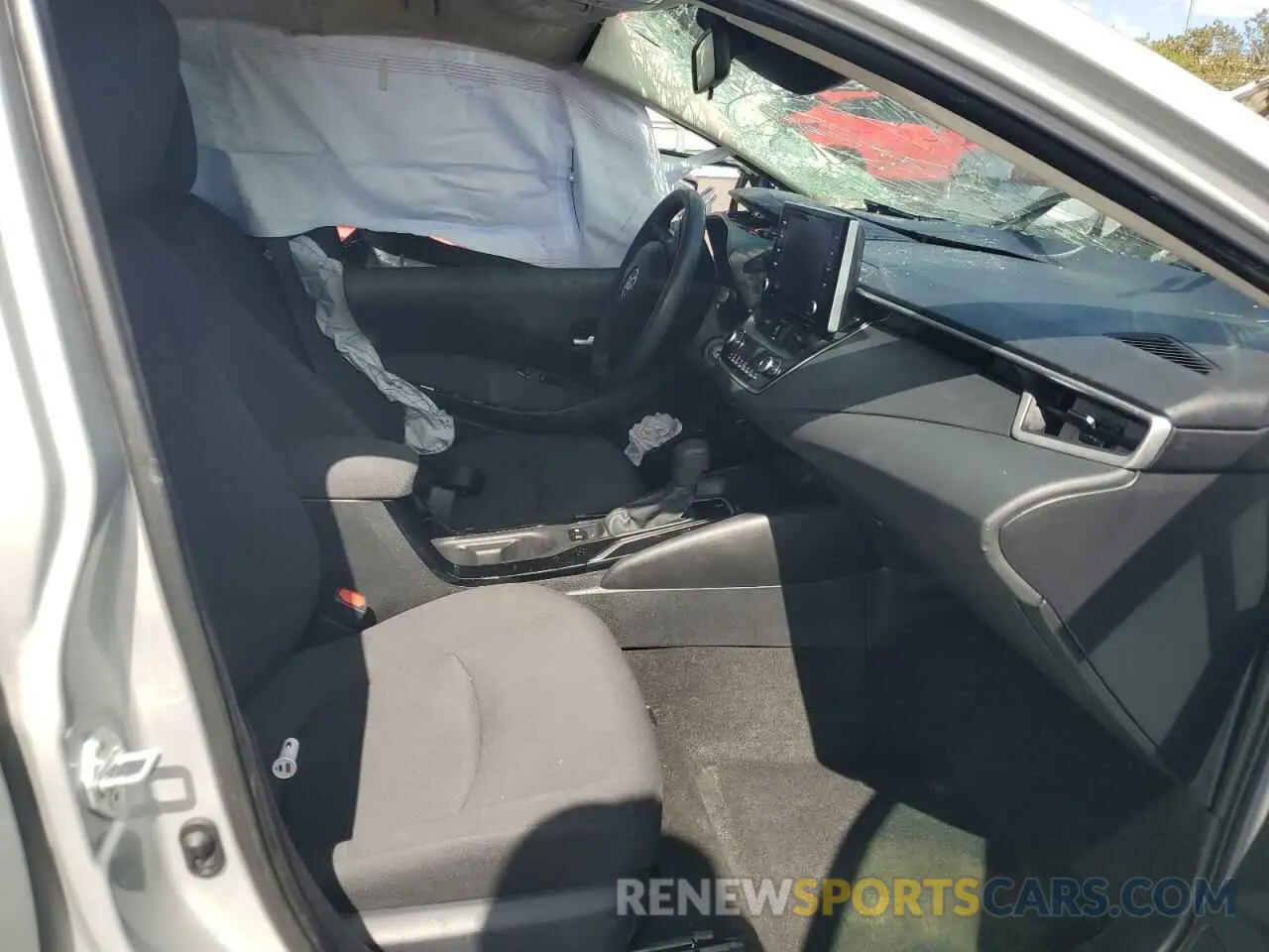 7 Photograph of a damaged car 5YFEPMAE6MP192376 TOYOTA COROLLA 2021
